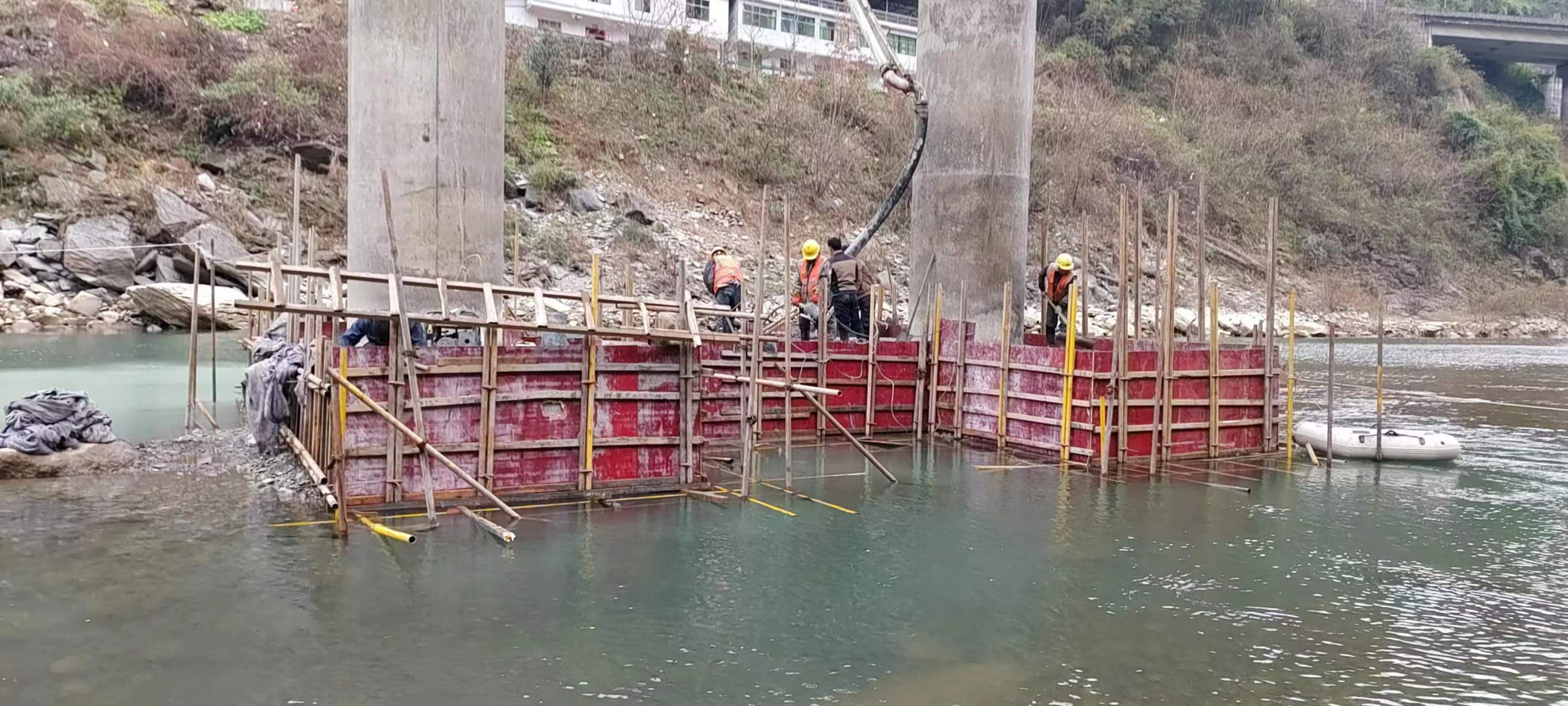 和田水利工程施工中堤坝渗漏原因以及防渗加固技术